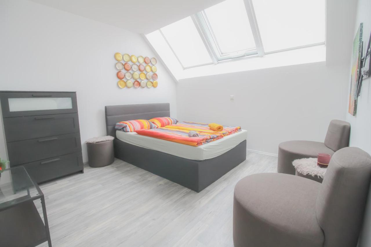 Private Triple Bedroom In Shared Apartment Dw171-4 Viena Exterior foto