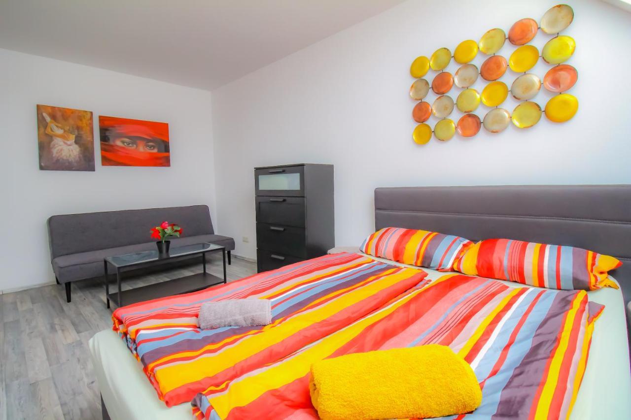 Private Triple Bedroom In Shared Apartment Dw171-4 Viena Exterior foto