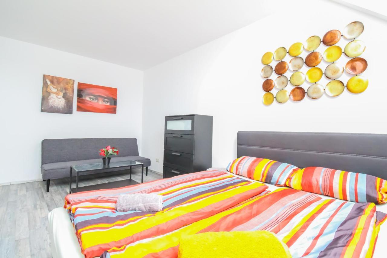 Private Triple Bedroom In Shared Apartment Dw171-4 Viena Exterior foto