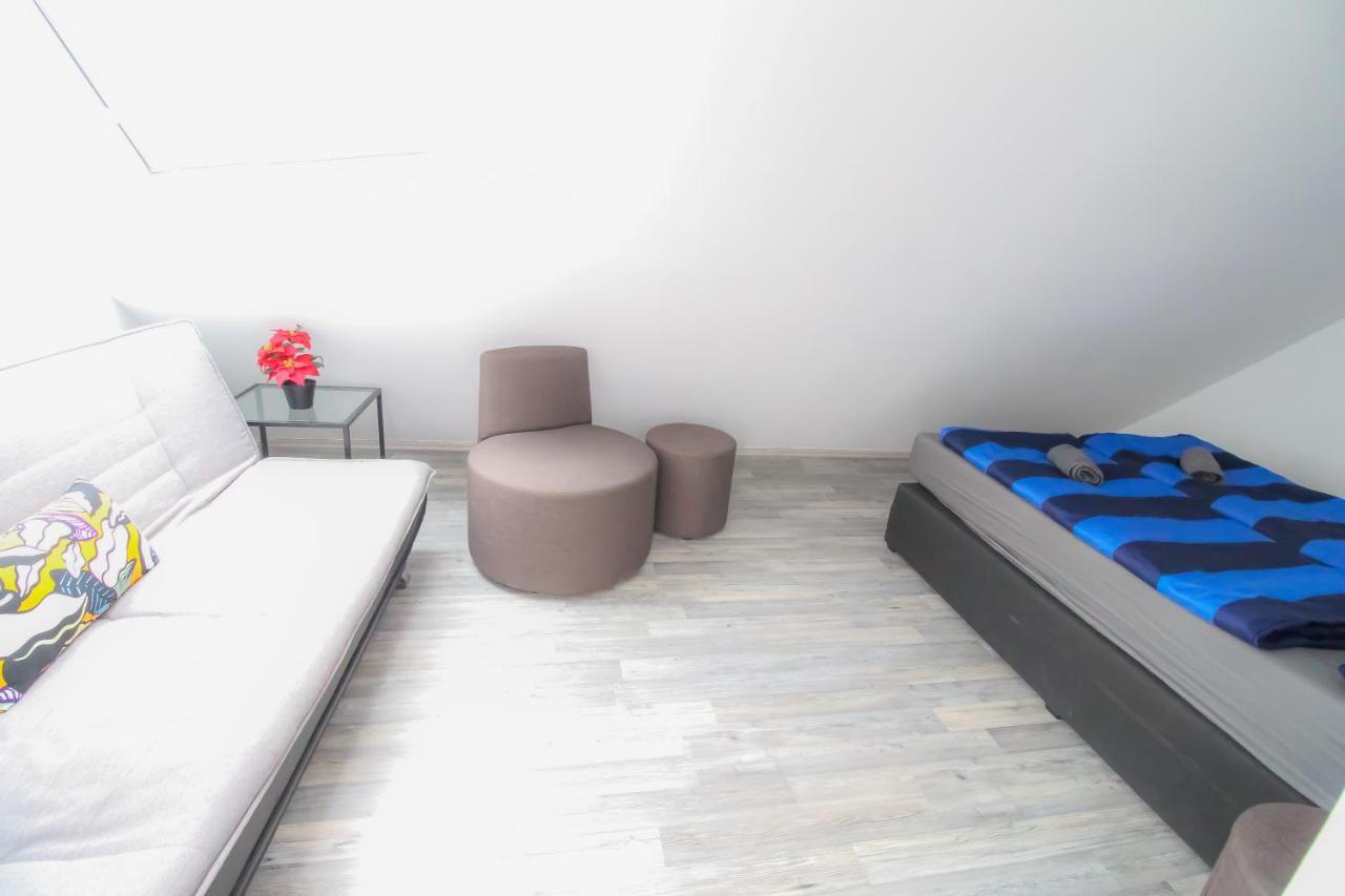 Private Triple Bedroom In Shared Apartment Dw171-4 Viena Exterior foto