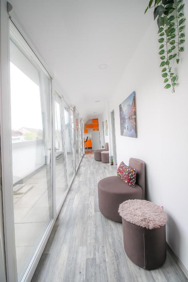 Private Triple Bedroom In Shared Apartment Dw171-4 Viena Exterior foto
